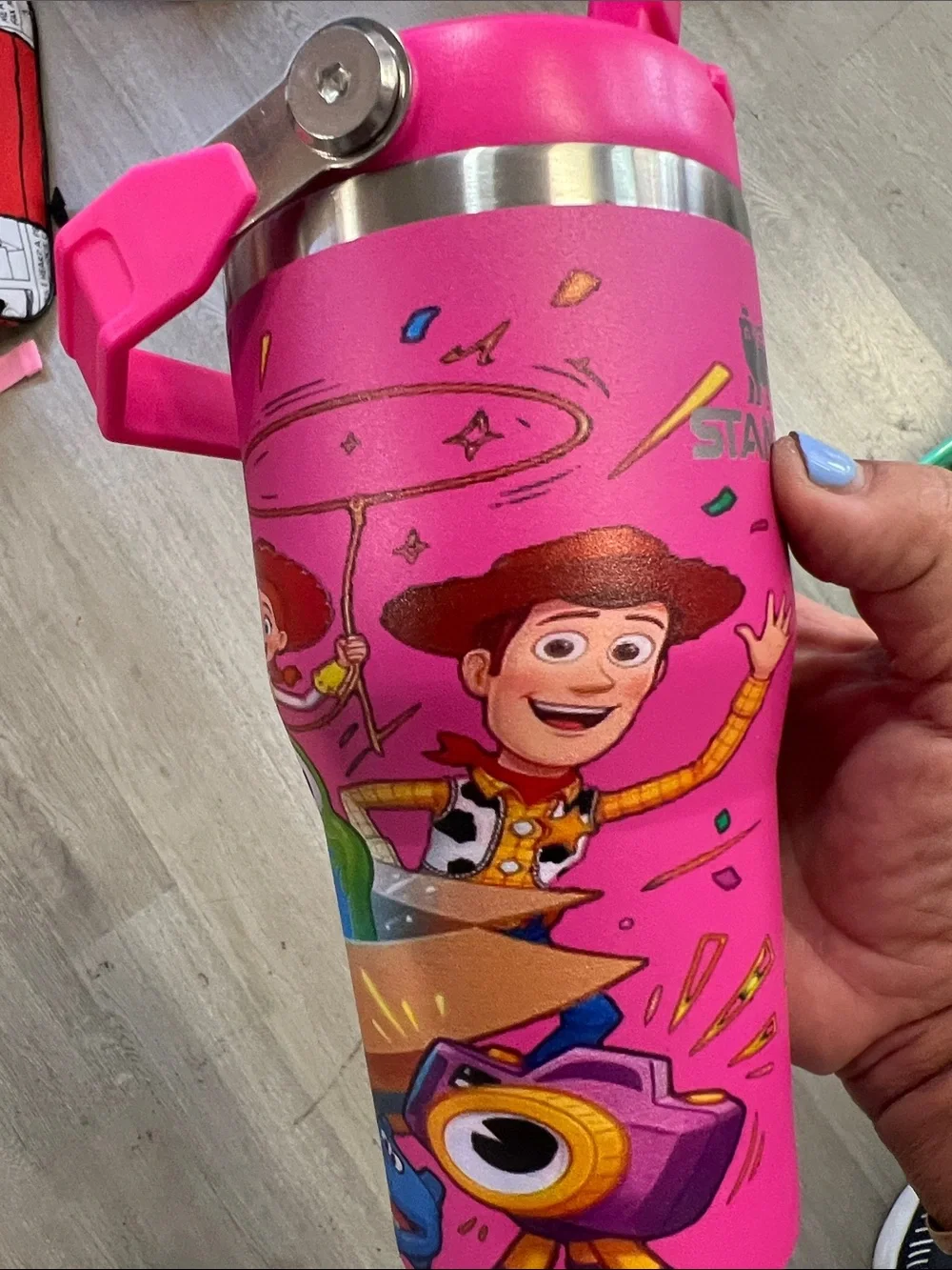 N/A water bottle